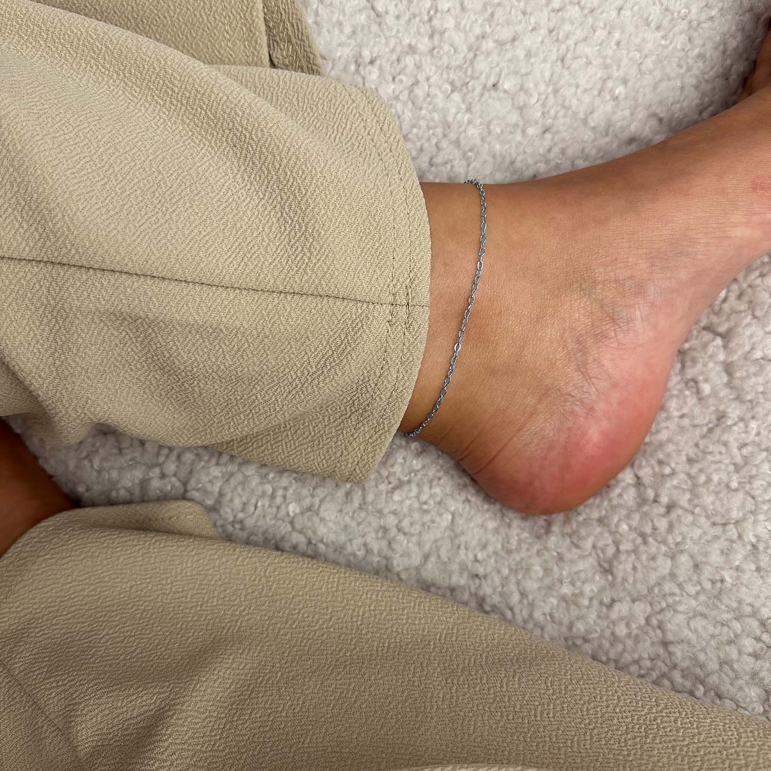 DETAIL212411